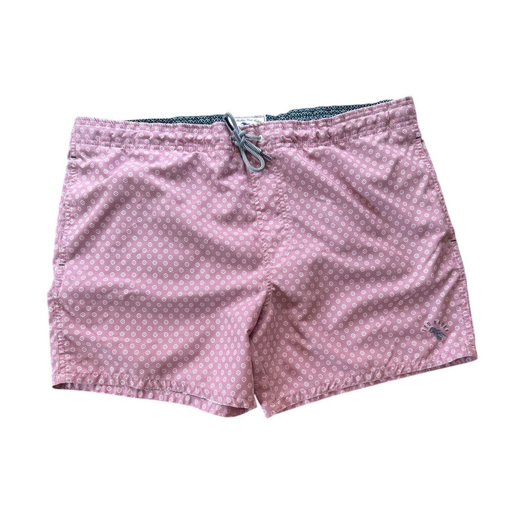 Ted Baker Men's Swim Trunks in Pink & White Geometric Print Size 4/ 39"